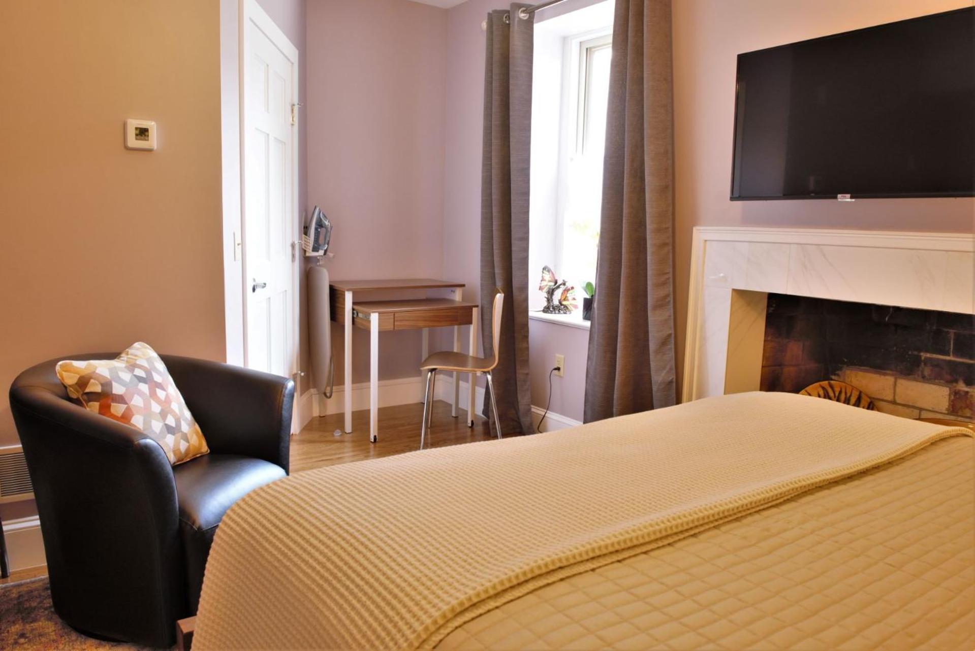 The Manor On Front Bed and Breakfast Harrisburg Kamer foto